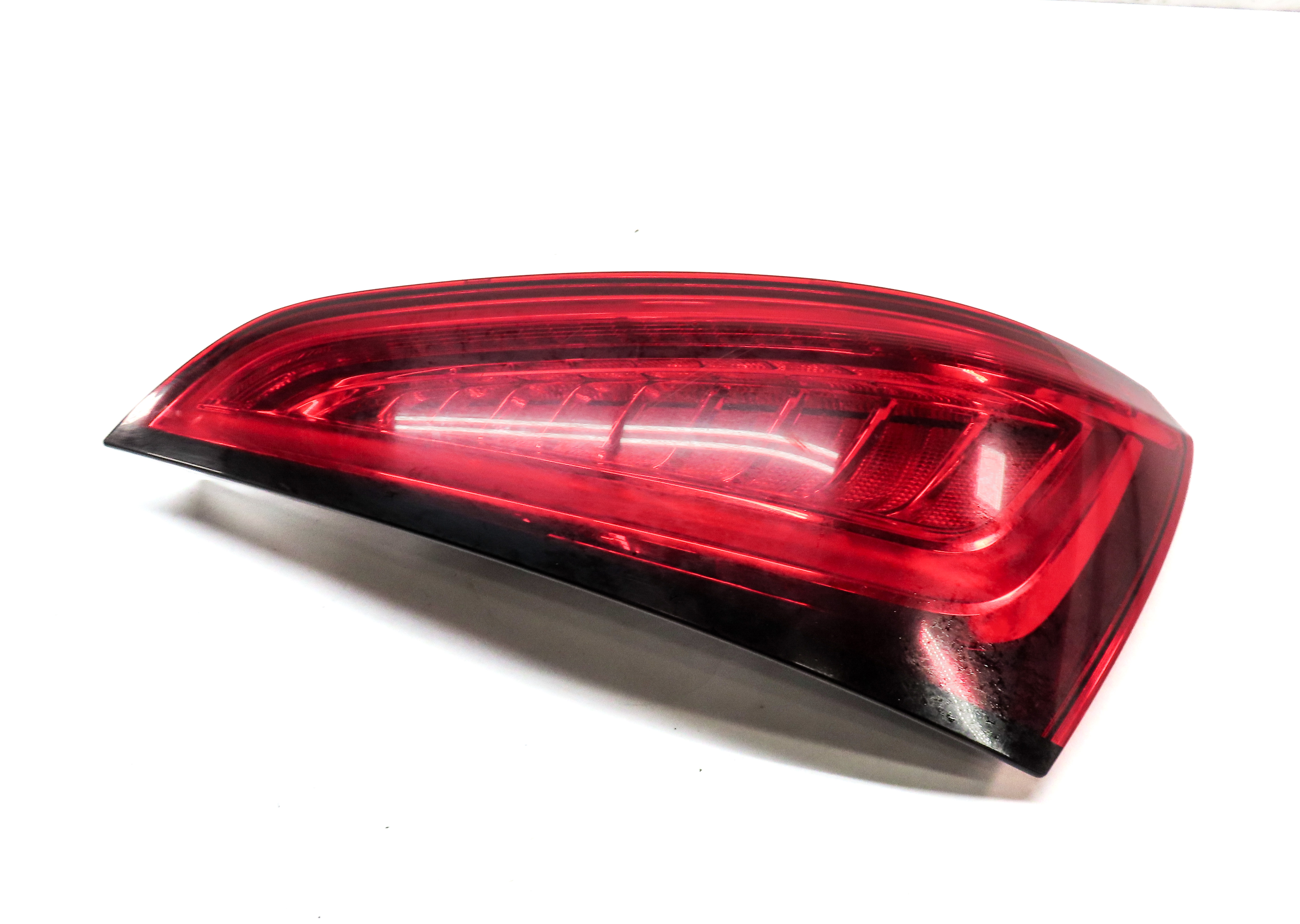 2013-2017 AUDI Q5 SQ5 (B8 8R) RIGHT PASSENGER TAILLIGHT BRAKE LIGHT LAMP (LED) — exact item pictured